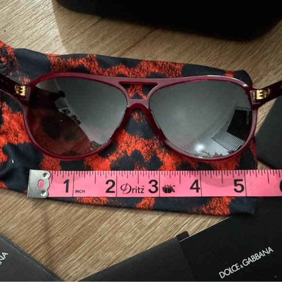 DOLCE & GABANNA RED CHEETAH / LEOPARD PRINT AVIATOR SUNGLASSES W BOX & CARDS - Picture 7 of 10